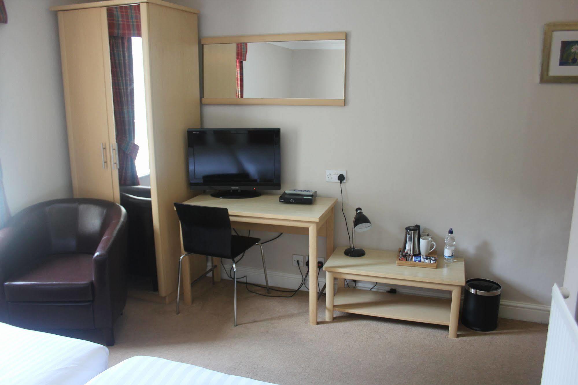 Nant Ddu Lodge Hotel & Spa เมอเทอร์ทิดฟิล ภายนอก รูปภาพ