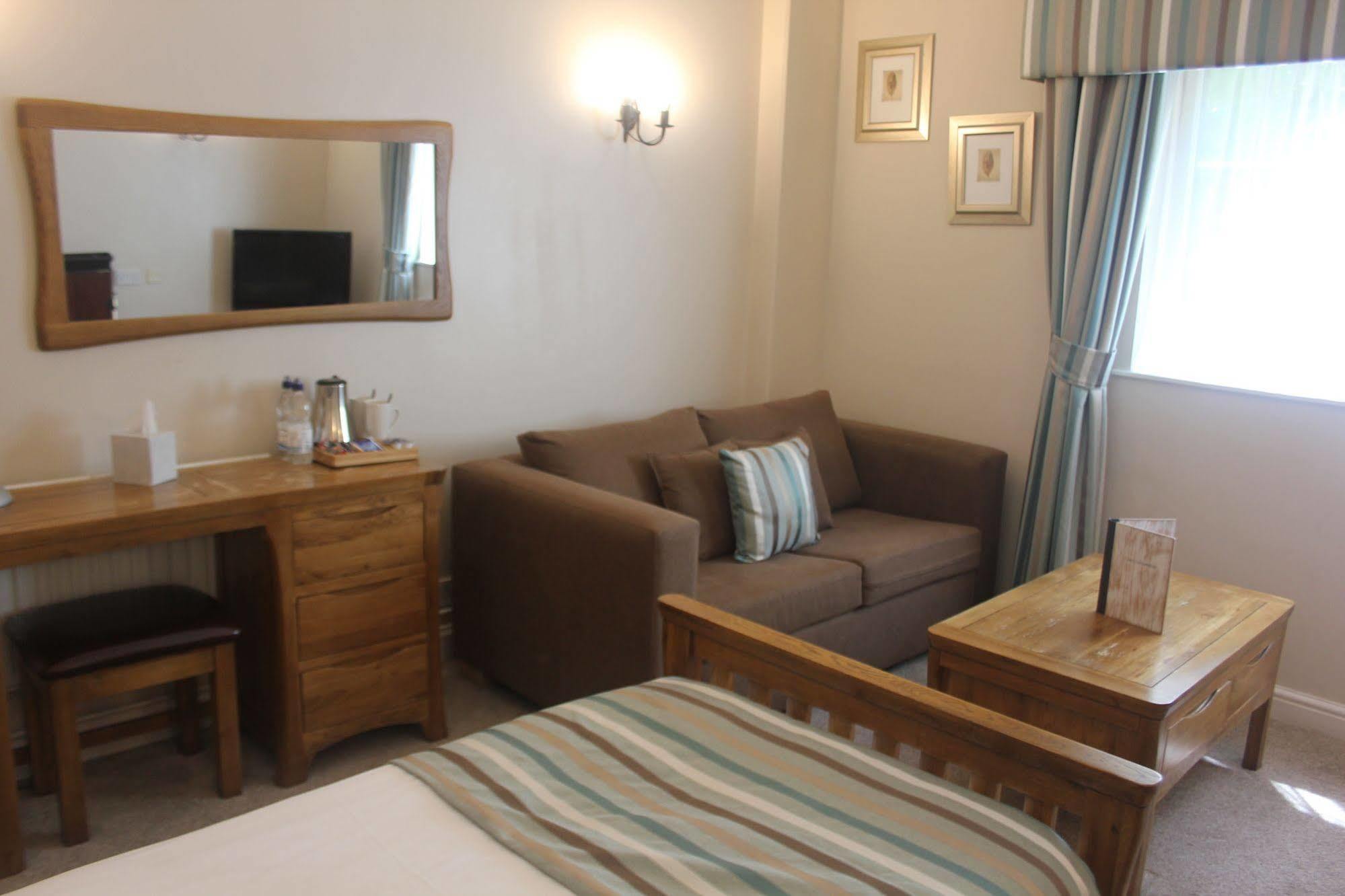 Nant Ddu Lodge Hotel & Spa เมอเทอร์ทิดฟิล ภายนอก รูปภาพ