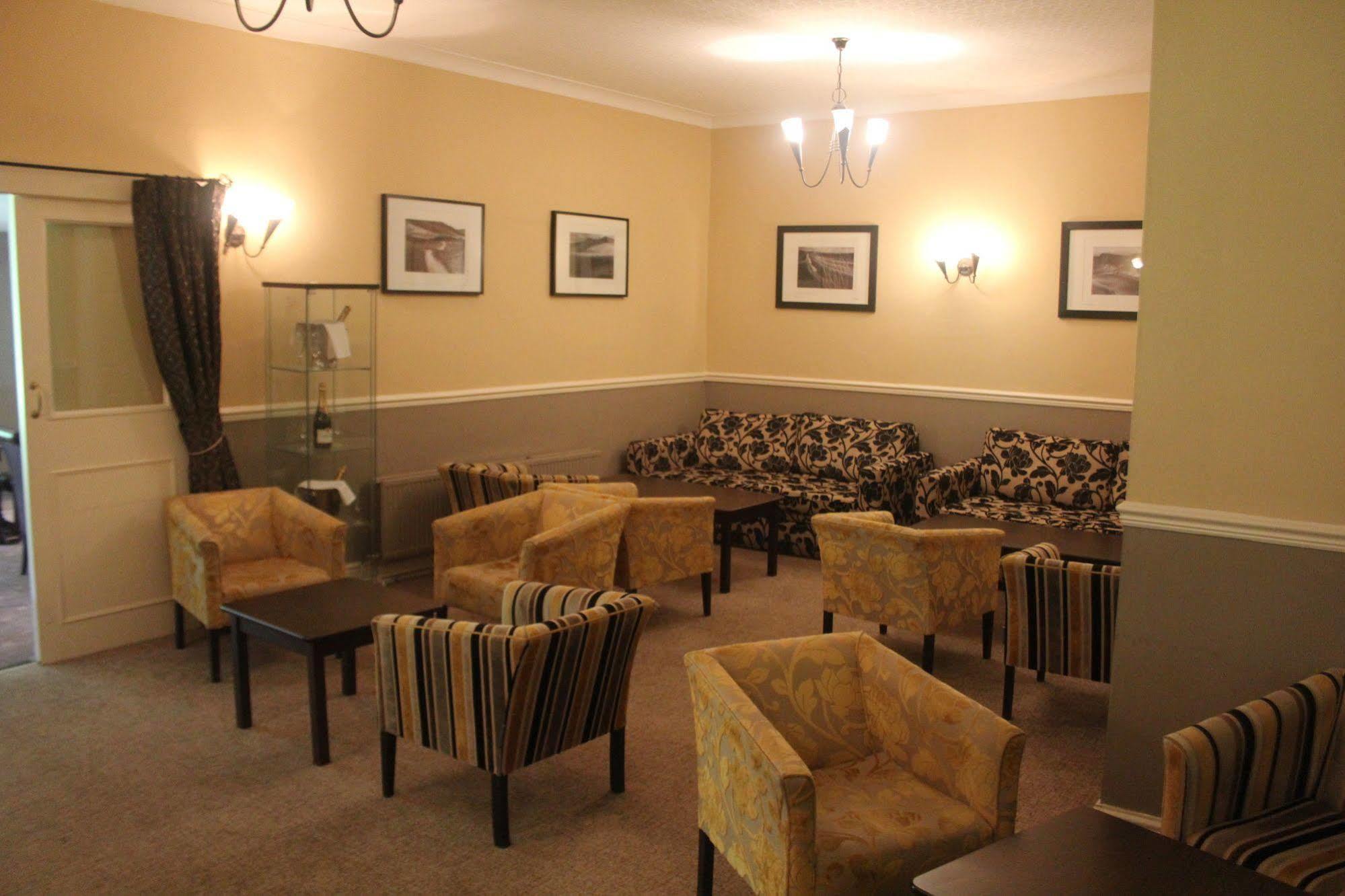 Nant Ddu Lodge Hotel & Spa เมอเทอร์ทิดฟิล ภายนอก รูปภาพ