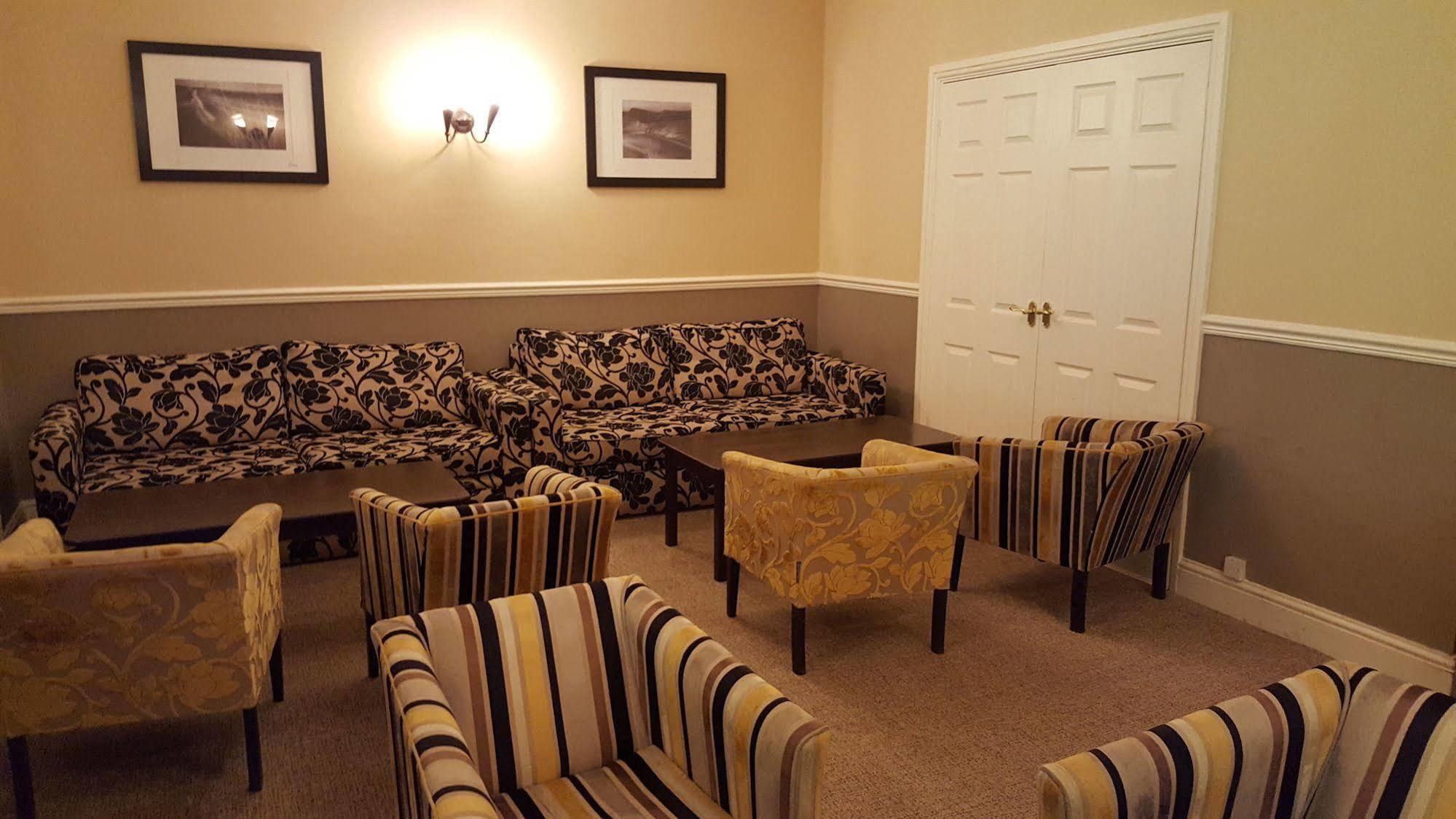 Nant Ddu Lodge Hotel & Spa เมอเทอร์ทิดฟิล ภายนอก รูปภาพ