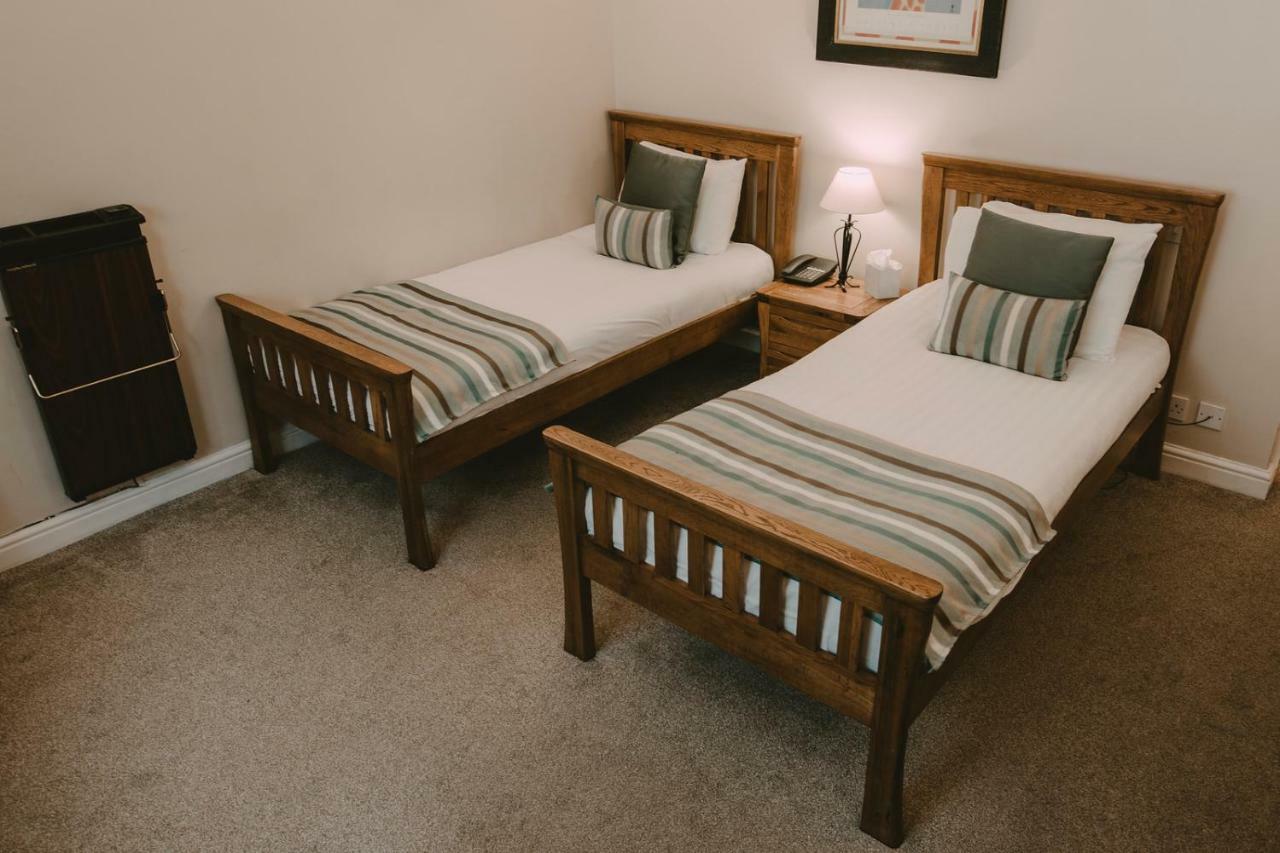 Nant Ddu Lodge Hotel & Spa เมอเทอร์ทิดฟิล ภายนอก รูปภาพ